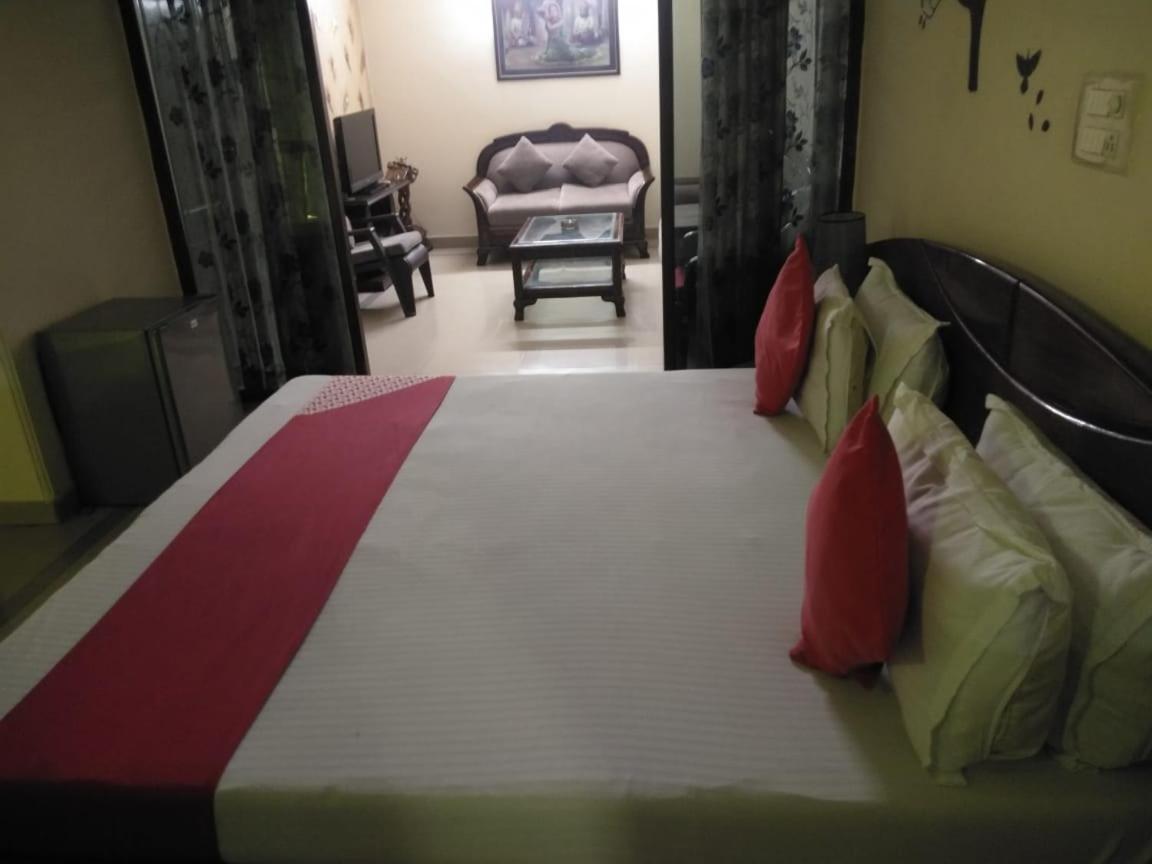 Hotel Home Stay Dwarka Delhi  Dış mekan fotoğraf