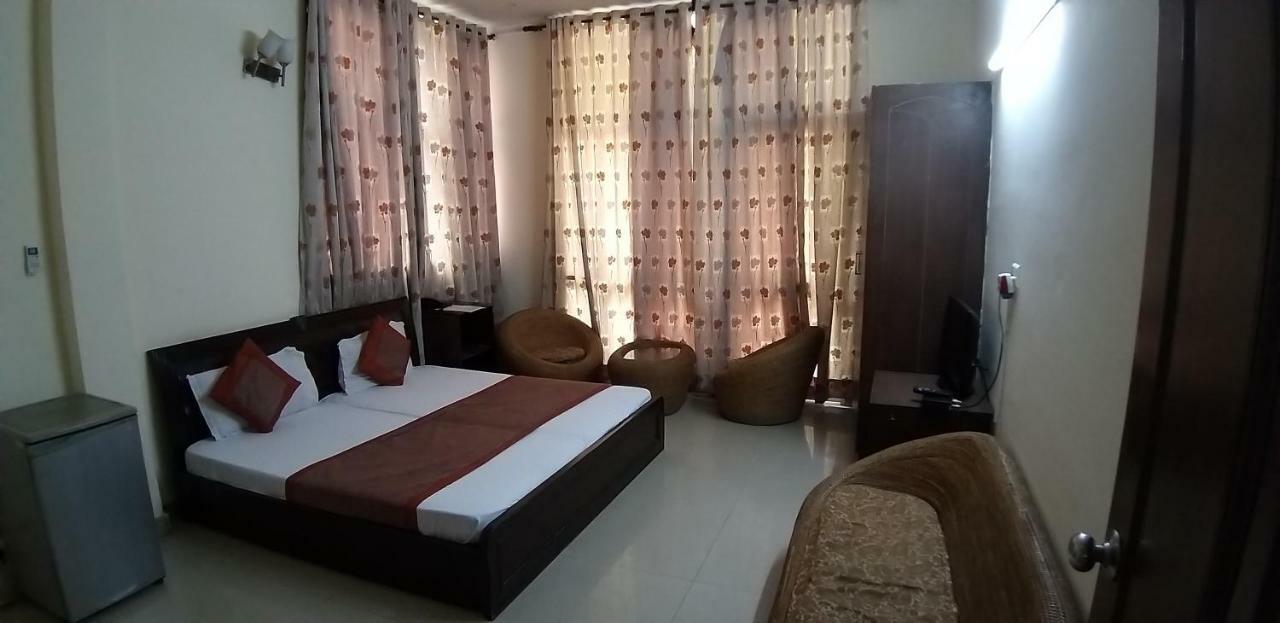 Hotel Home Stay Dwarka Delhi  Dış mekan fotoğraf